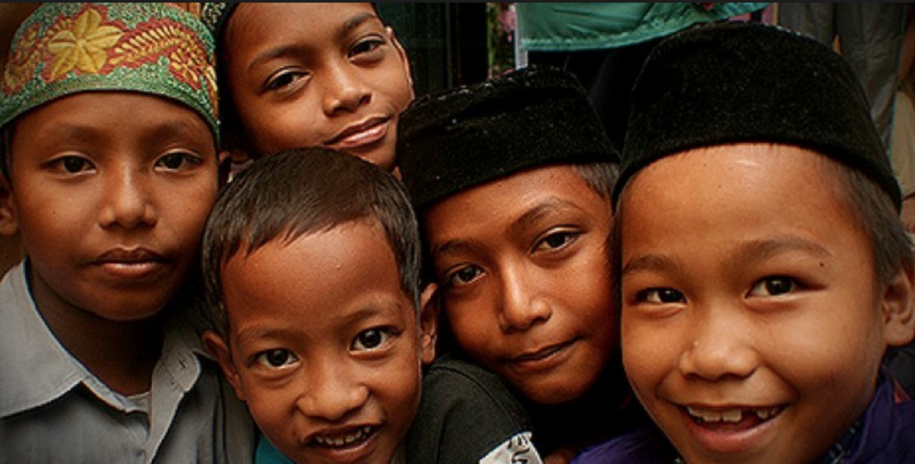 zakat penghasilan untuk yatim