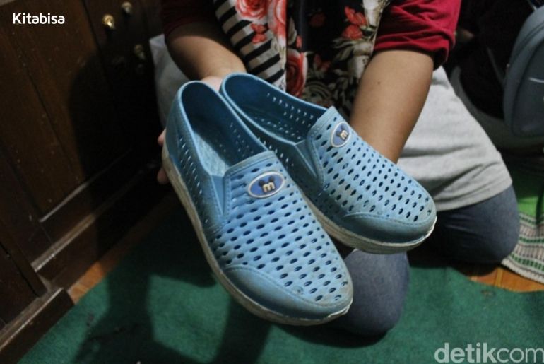 Sepatu Baru untuk Nabila yang Videonya Viral di Media Sosial